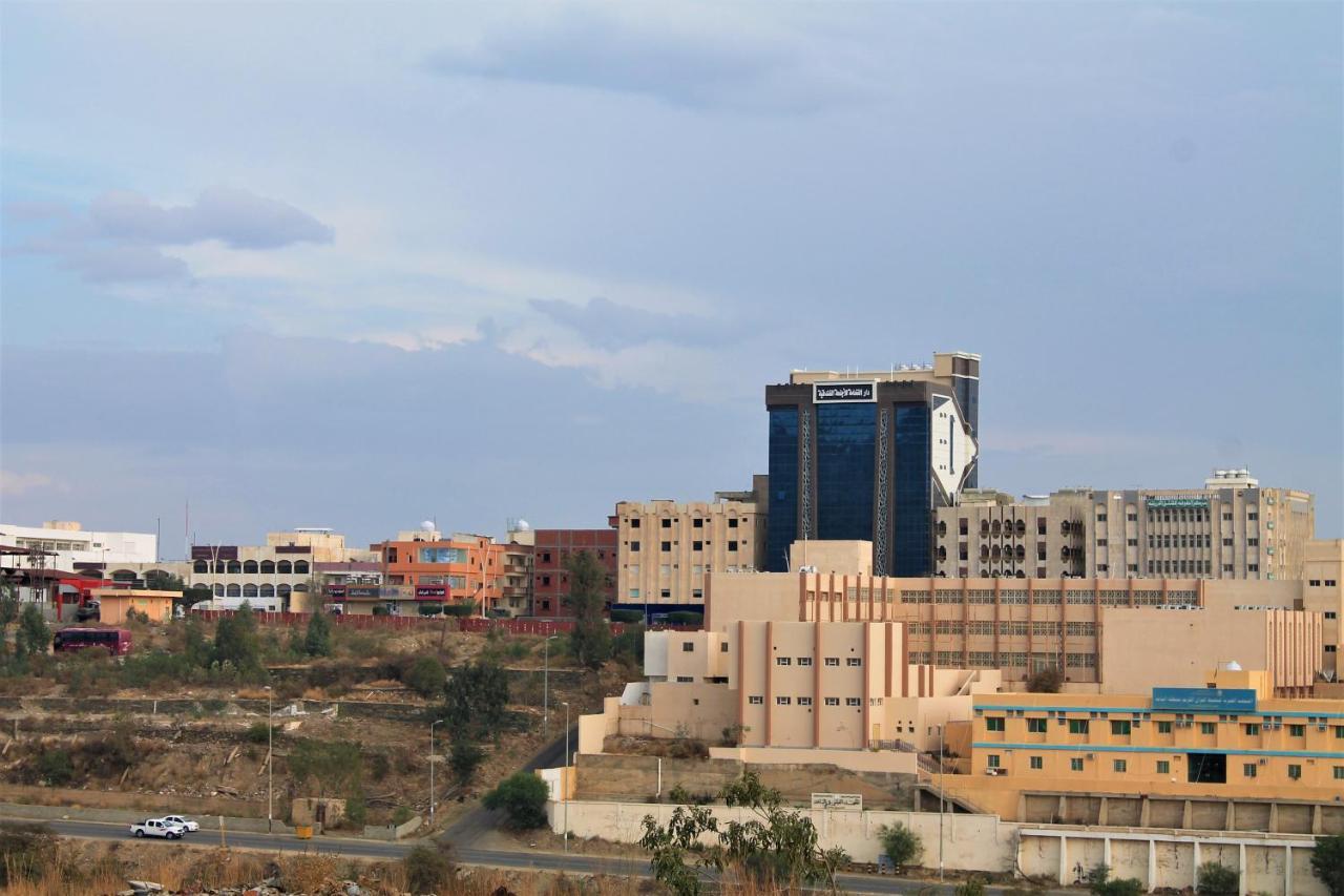 Al Baha Dar Alfakhamaアパートホテル エクステリア 写真